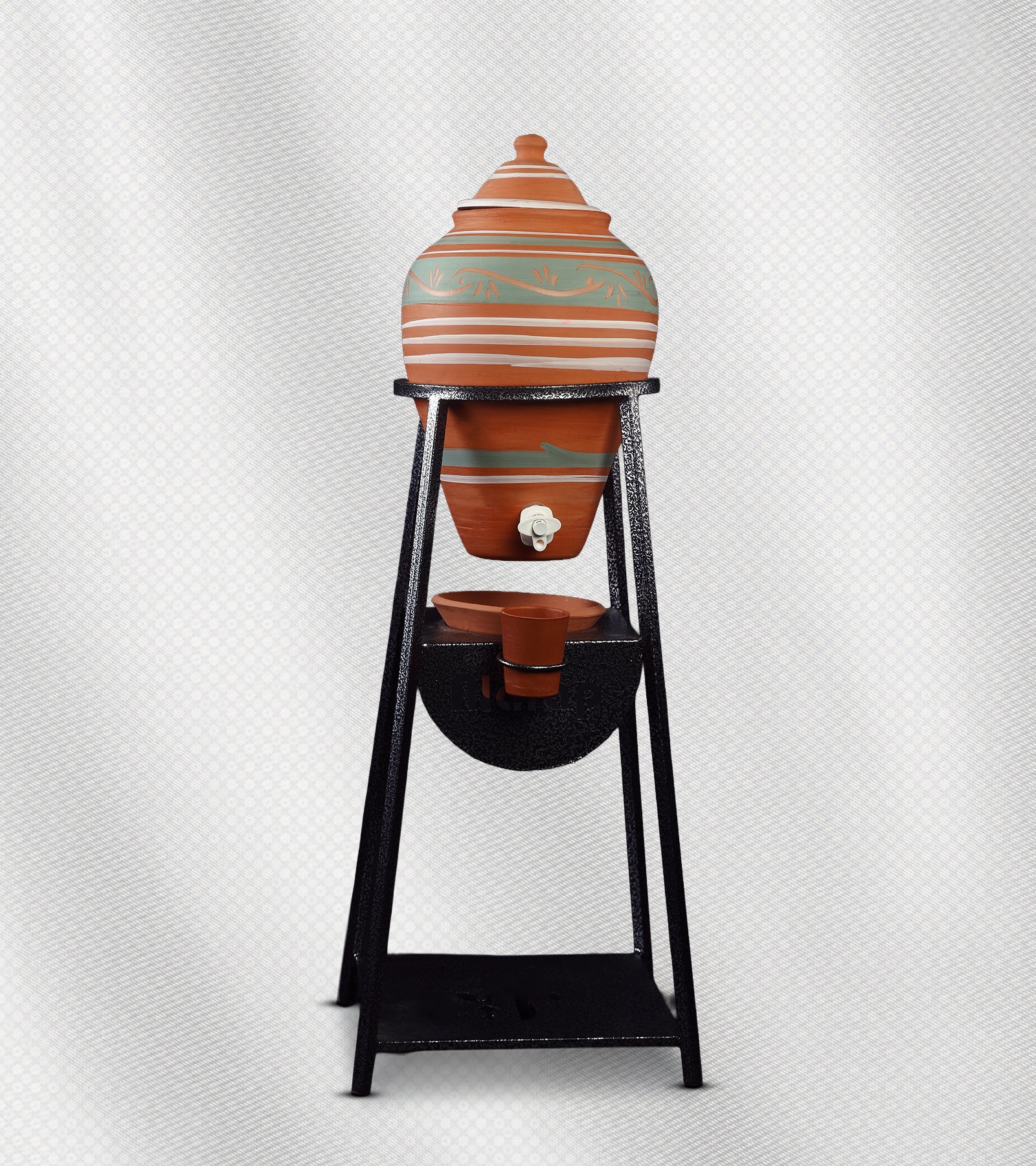 زير فخار طبيعي 15 لتر مع قاعدة حديدية – تبريد طبيعي ومياه صحية