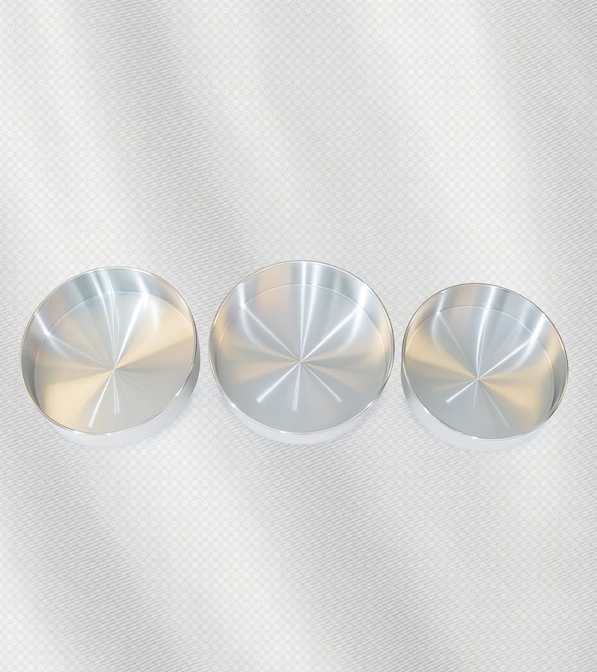 طقم صواني فرن 3 قطع – ألومنيوم عالي الجودة، خفيف وسهل التنظيف، مناسب لجميع أنواع الخبز والطهي