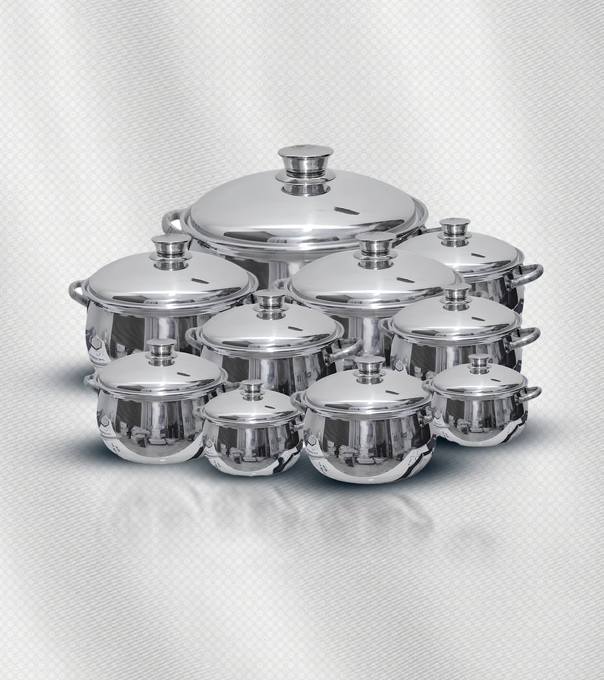 اشترِ طقم بومبية 8 قطع هيلثي كوك. ألومنيوم عالي الجودة، ثقيل ومتين، مثالي لجميع السلطات والأطباق الجانبية. شحن سريع وآمن داخل الإمارات.